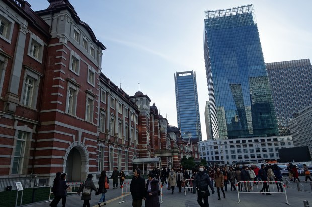Day12JPTokyoStation1
