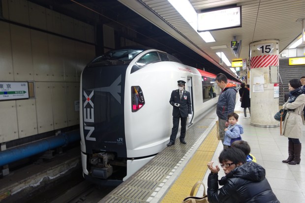 Day12JPTokyoStation2